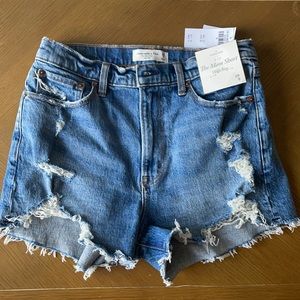 A&F High Rise Mom Short